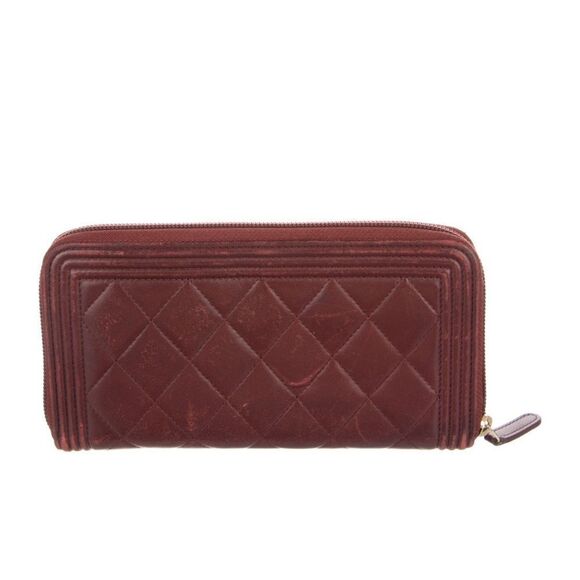 Chanel Brown Quilted Wallet with Gold Accents - Picture 4 of 15